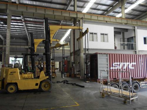 Forklift Jib Atingila Uzo En Vitra Transporto